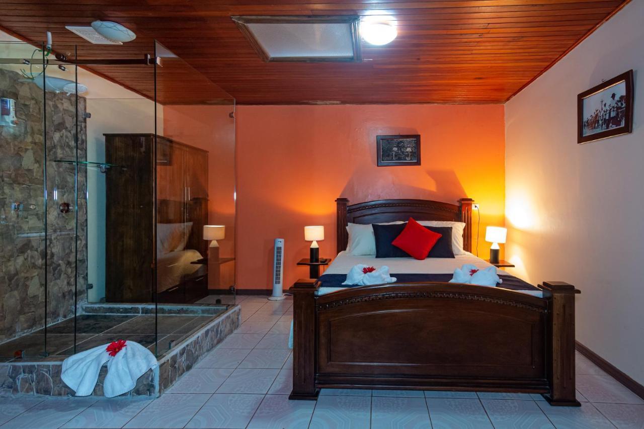 Nafre House B&B Monteverde Buitenkant foto
