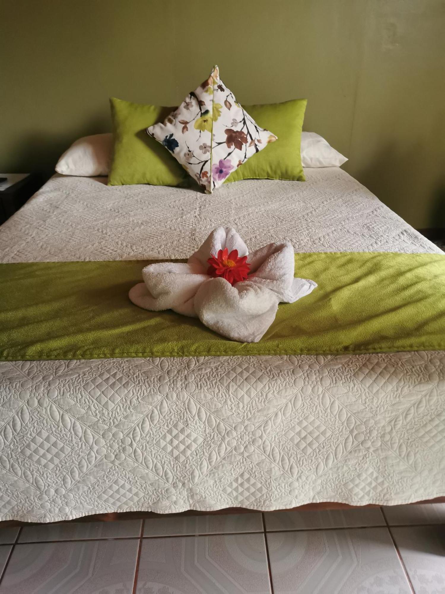 Nafre House B&B Monteverde Buitenkant foto